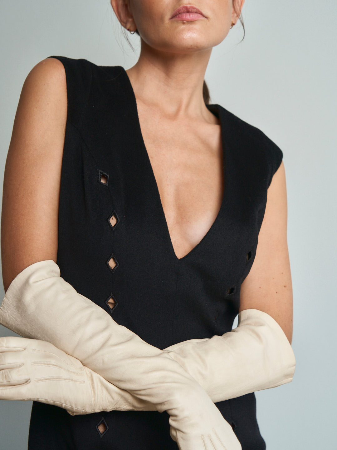 Abito Antonio Berardi fw1998\99 in lana e cachemere ricamato a tubino con spacco