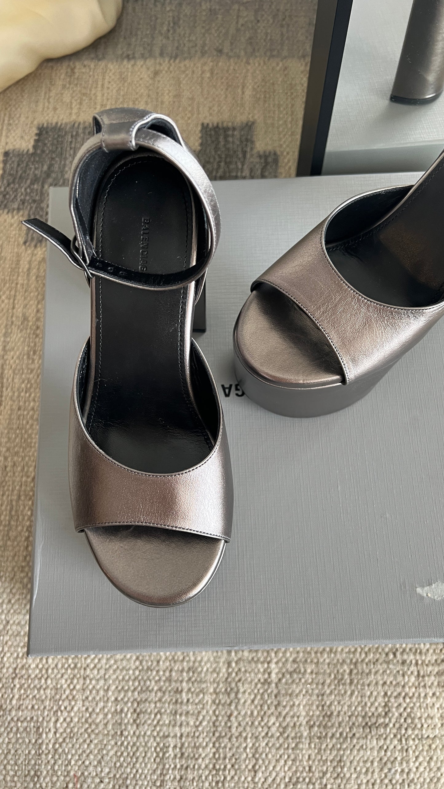 Sandali Balenciaga Camden ss23