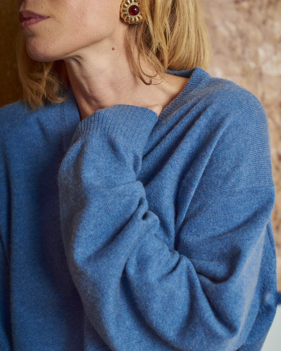 Maglia girocollo uomo in cachemire blu ceruleo