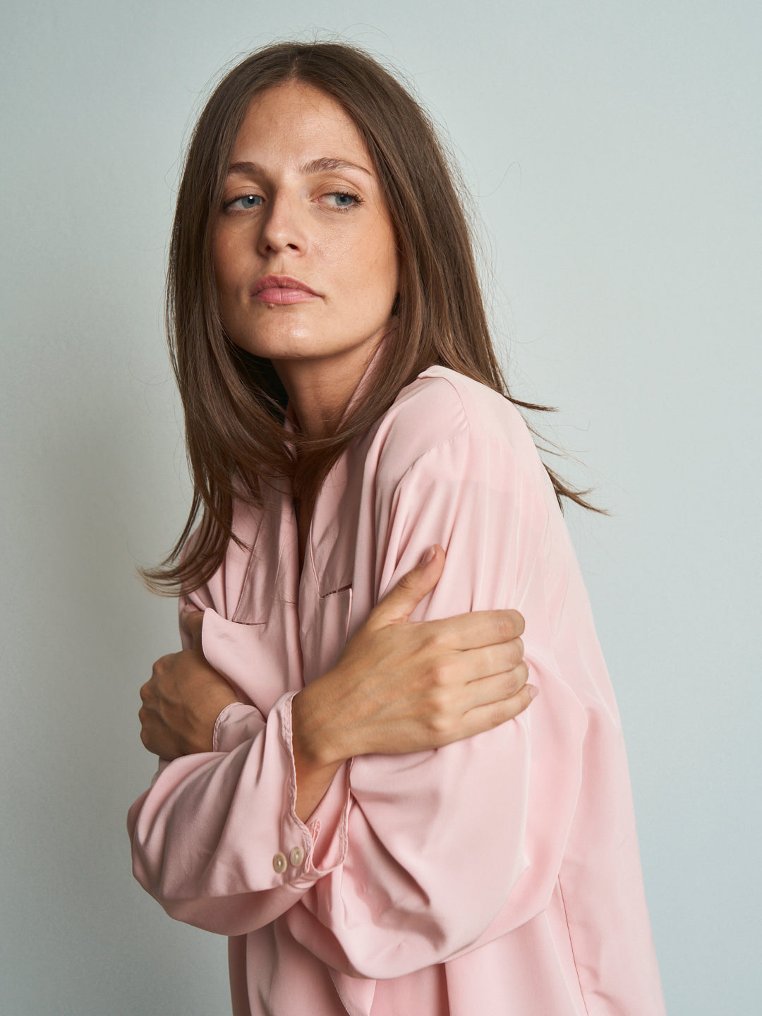 Pigiama vintage con ricamo sul taschino rosa collo scialle