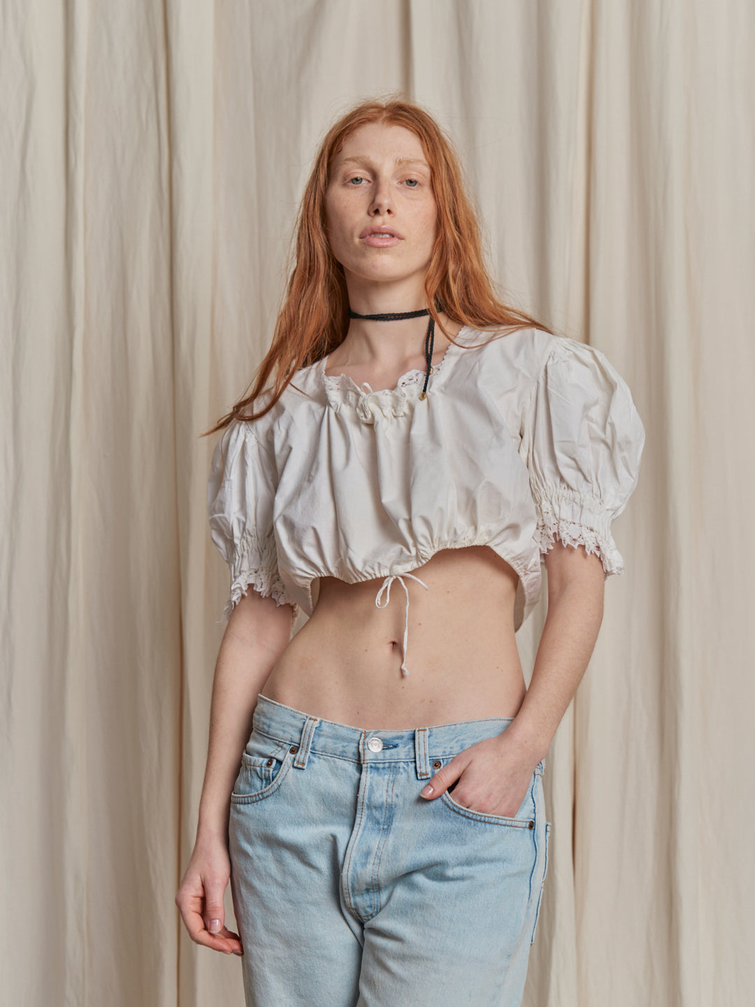 Blusa anni 70 in cotone con coulisse collo e seno