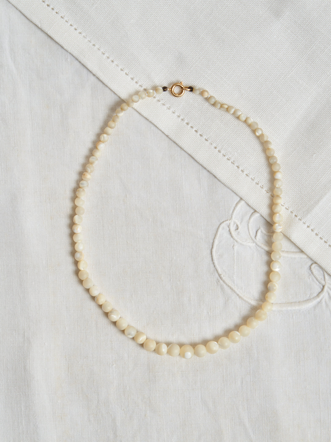 Collana girocollo in vera madreperla vintage