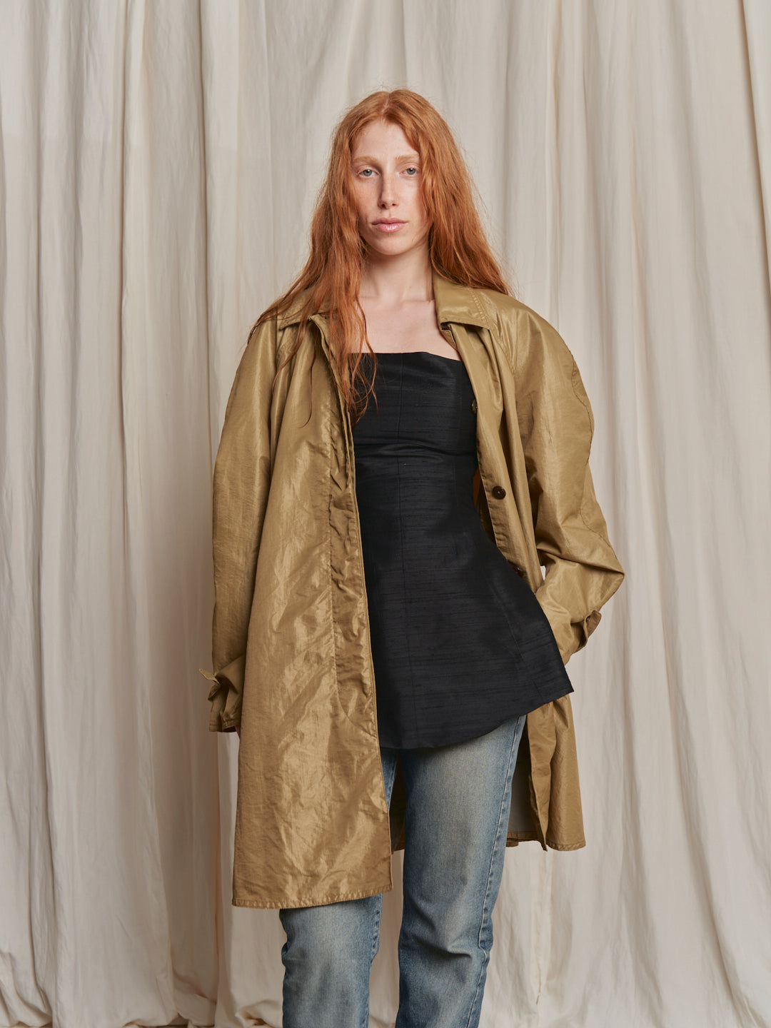 Trench a campana lucido Pennyblack piega dietro