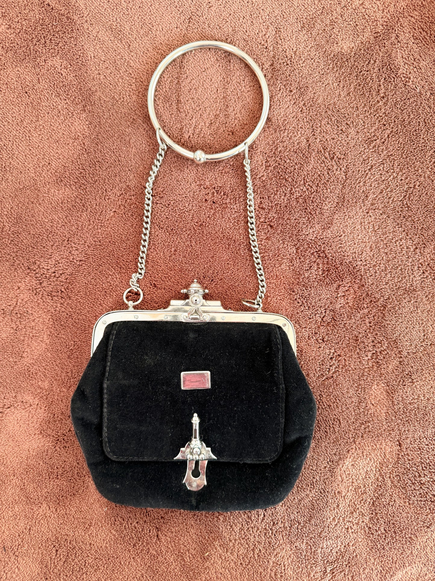 Borsa da polso anni 70 in metallo e velluto
