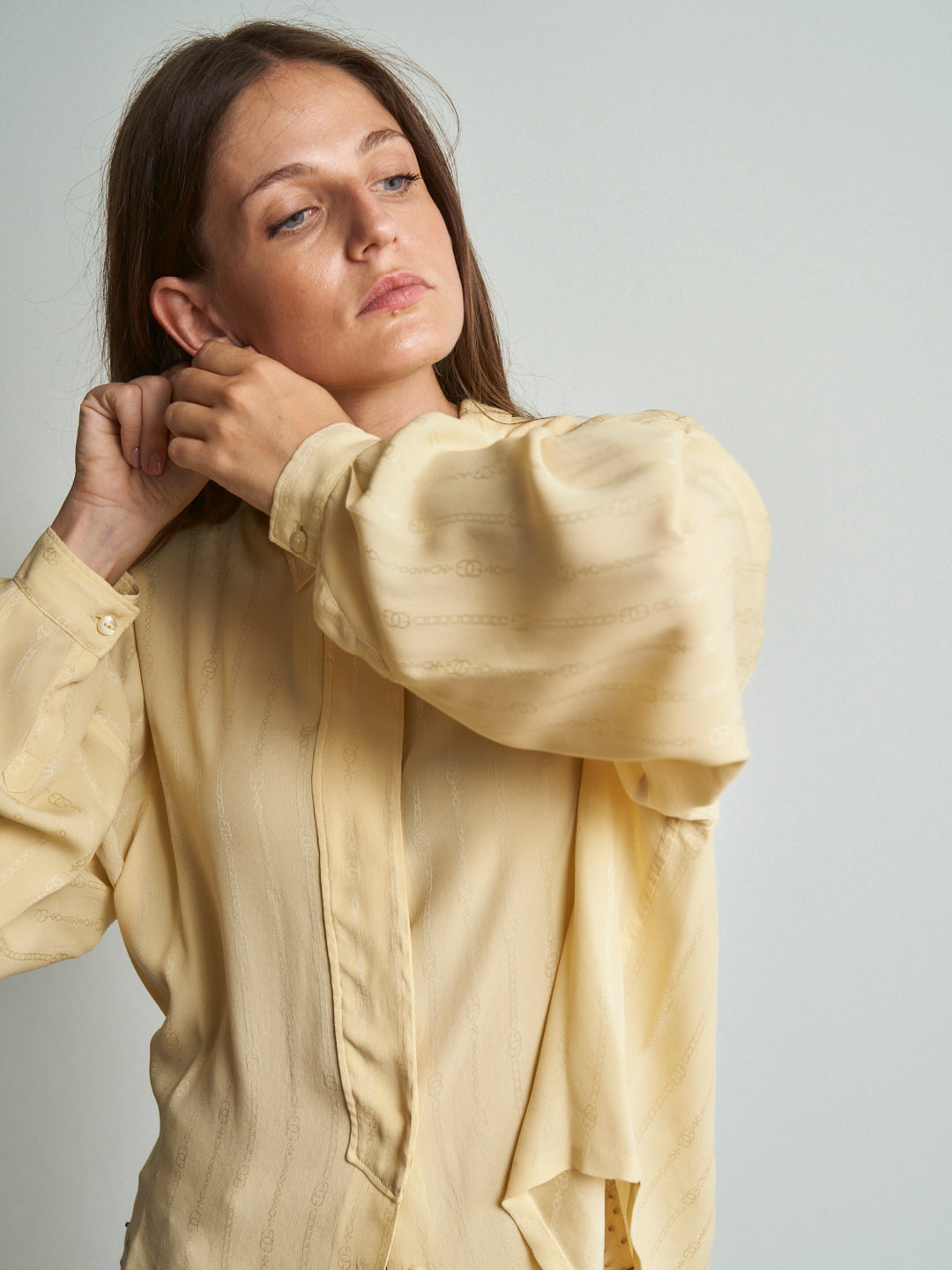 Camicia In seta sartoriale burro in tessuto Gucci