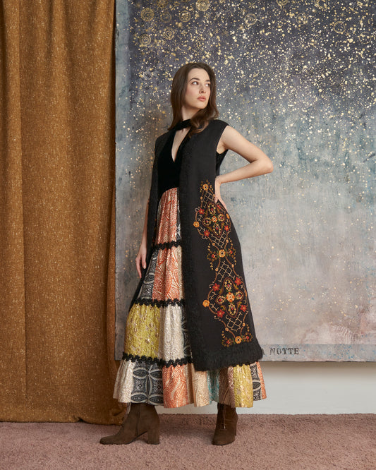 Cardigan lungo in lana e mohair ricamato a mano