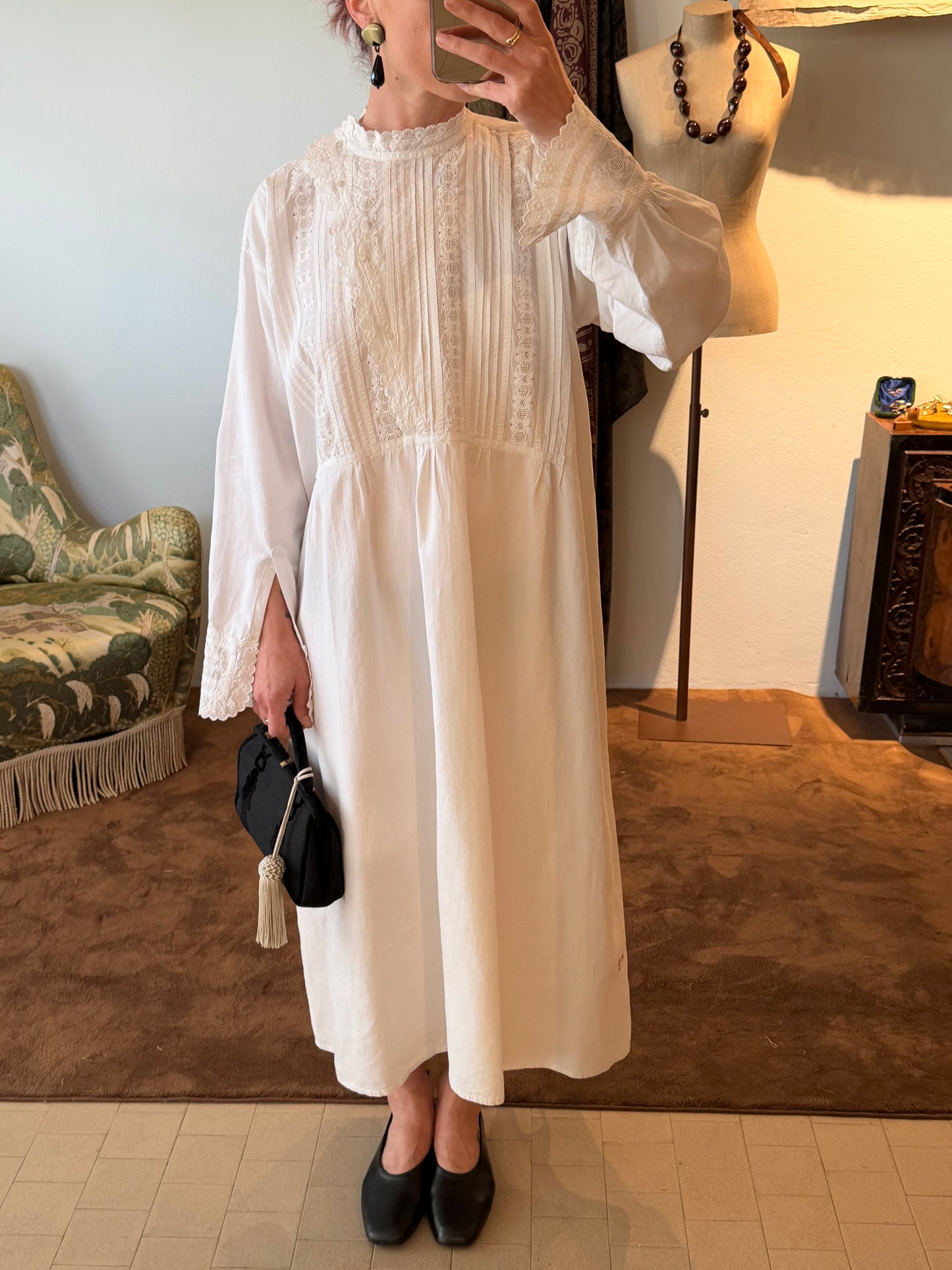 Abito in cotone antico bianco primi 900