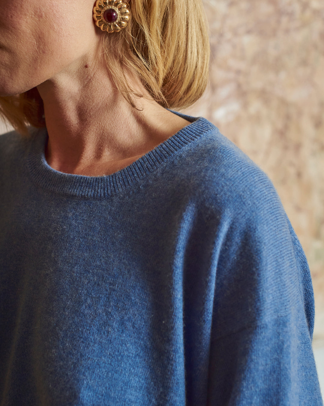 Maglia girocollo uomo in cachemire blu ceruleo