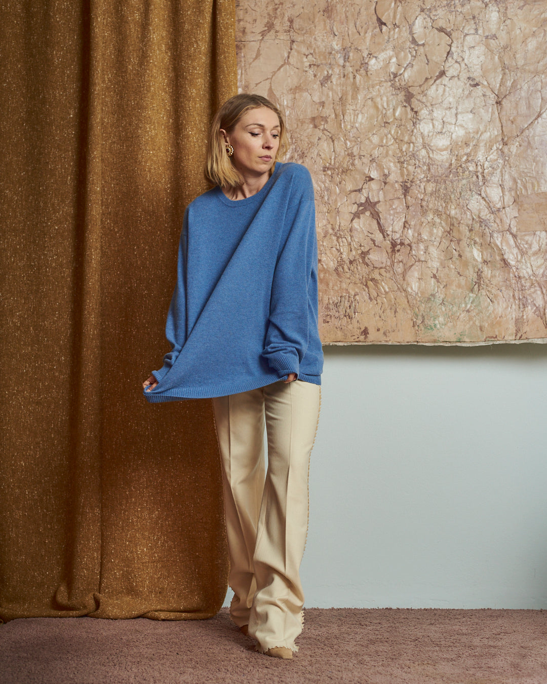 Maglia girocollo uomo in cachemire blu ceruleo