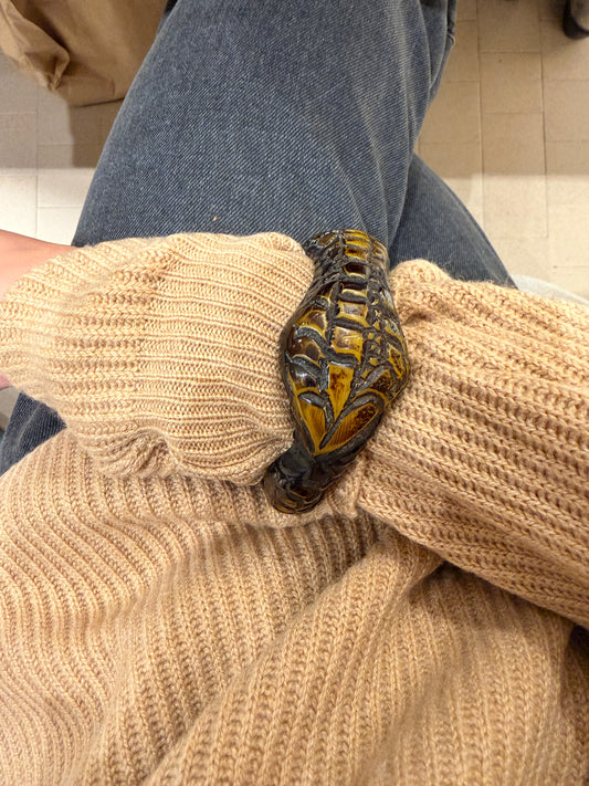 Bracciale bangle intagliato a forma di serpente