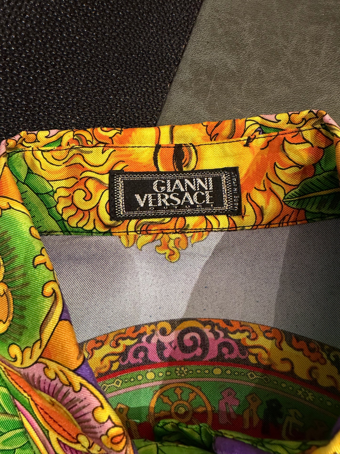 Camicia Gianni Versace ss1994 in seta twill fantasia