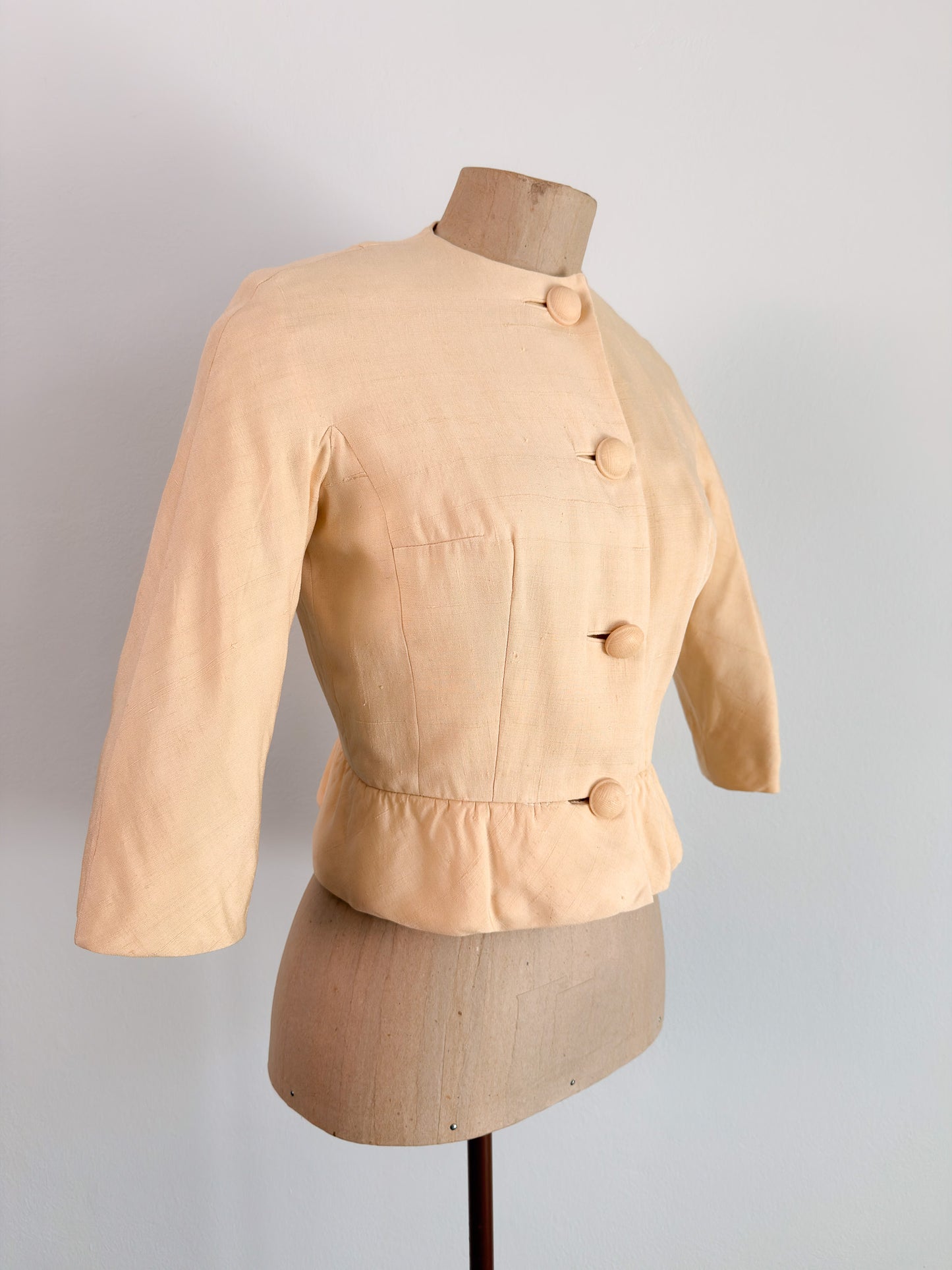 Giacca anni 50 in pura seta panna taglio kimono corta