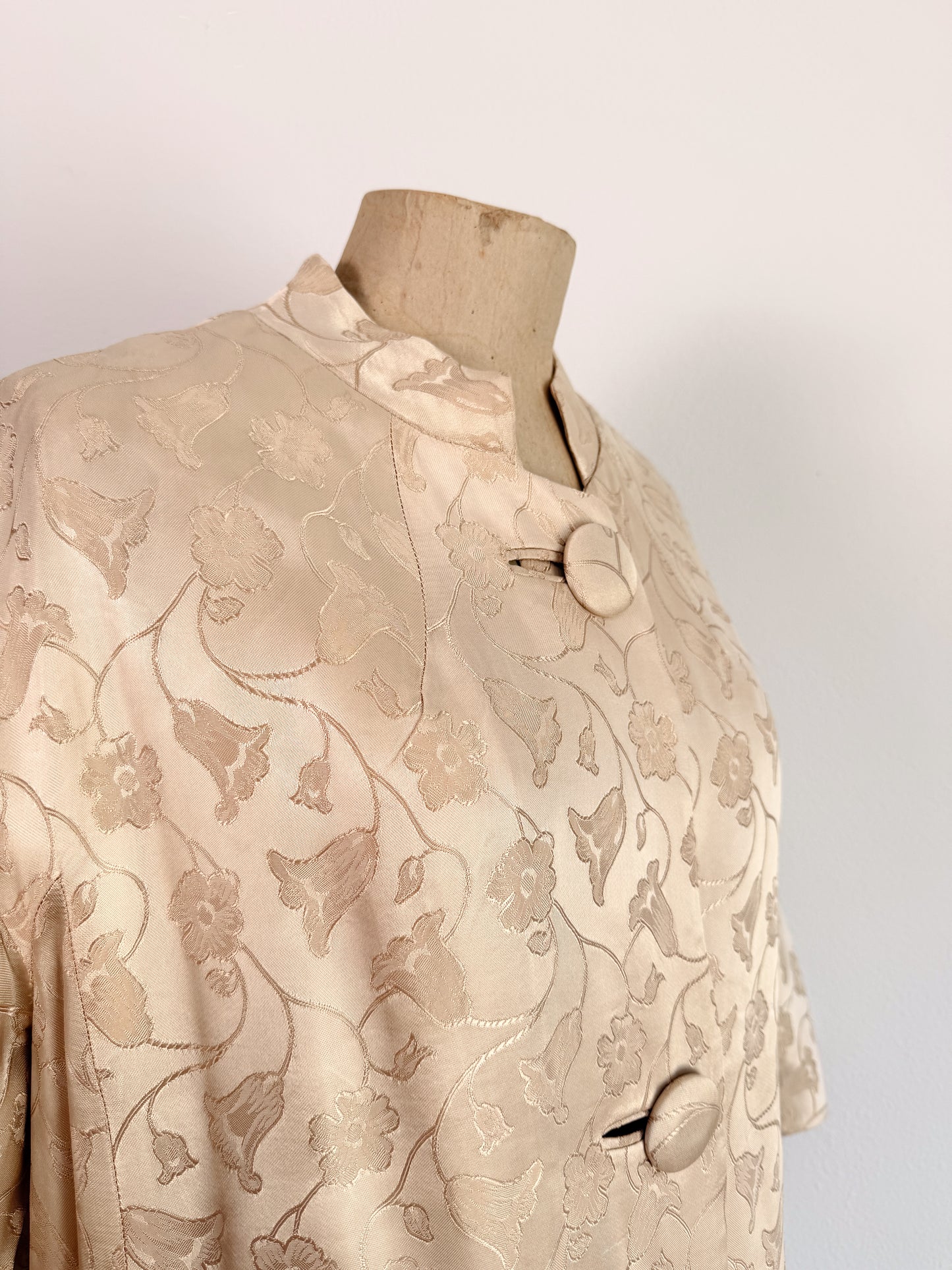 Cappotto Jacquard anni 50 americano avorio con bottoni ricoperti