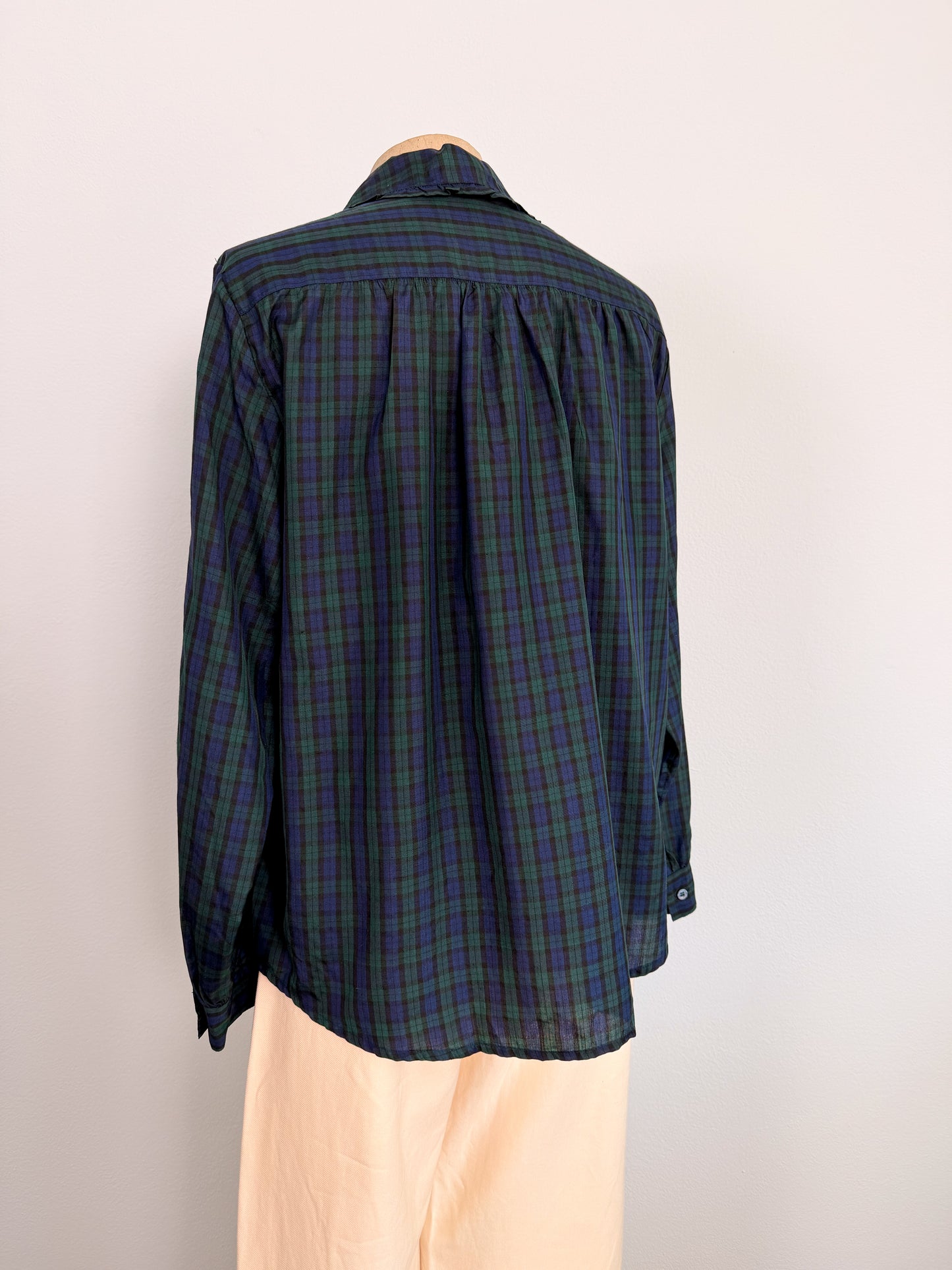 Camicia in pura seta con collo bambola