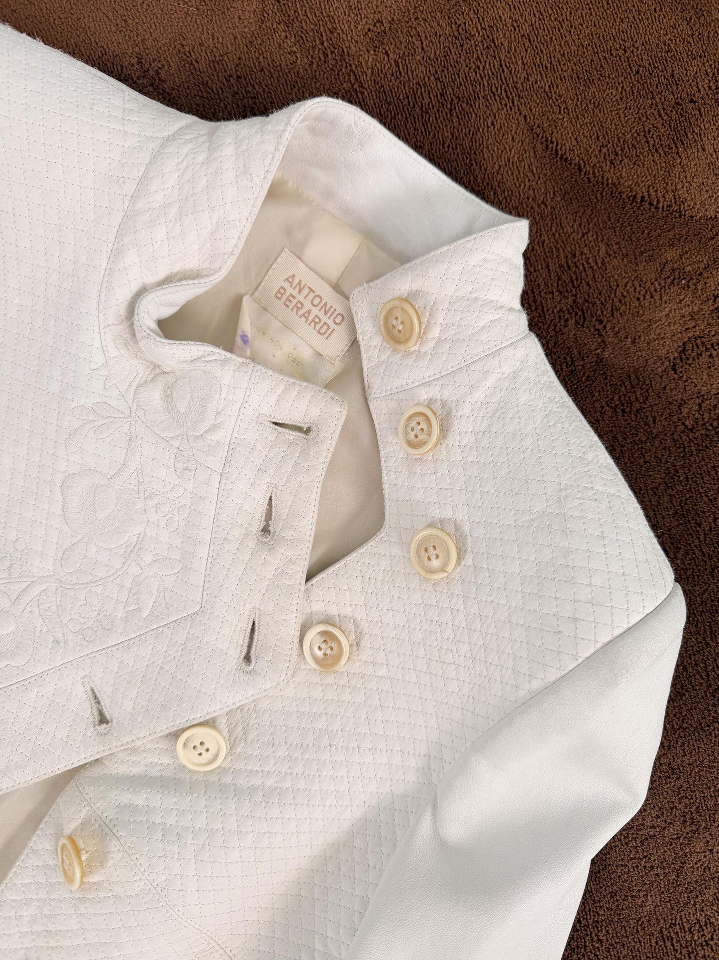 Giacca in pelle effetto bustino firmata Antonio Berardi ss 1999