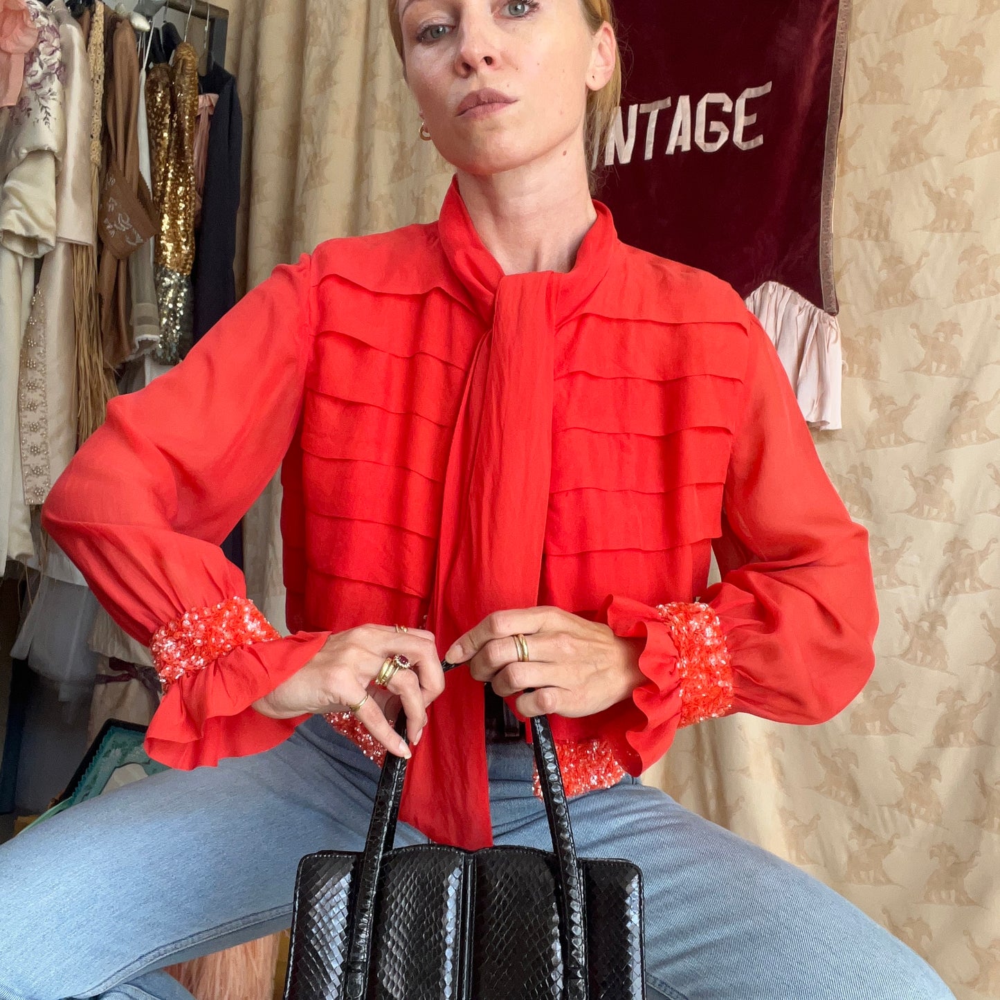 Giacca  o blusa anni 70 sartoriale realizzata a mano e macchina.
