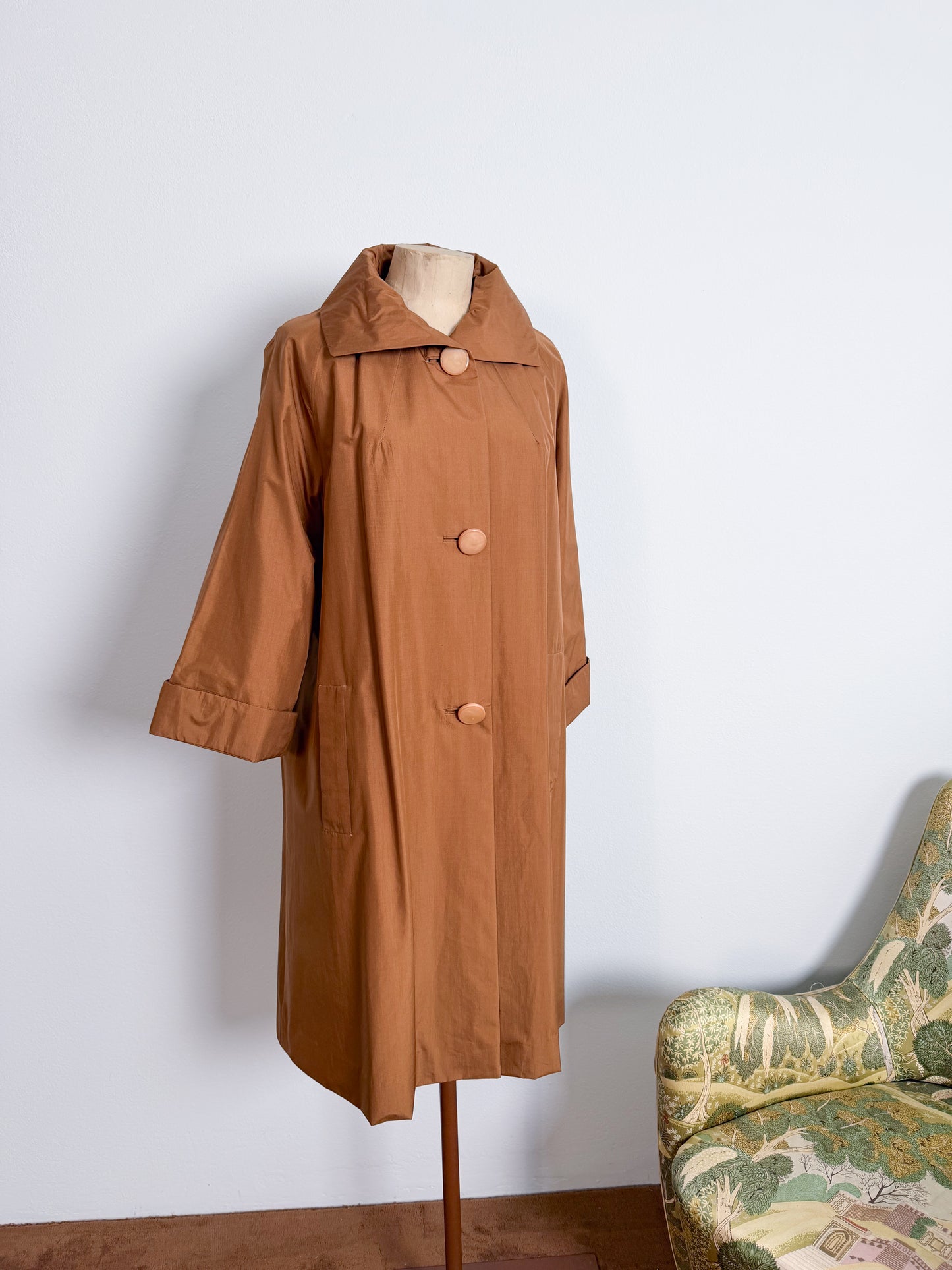 Cappotto americano vintage in seta originale anni 50 con grandi bottoni
