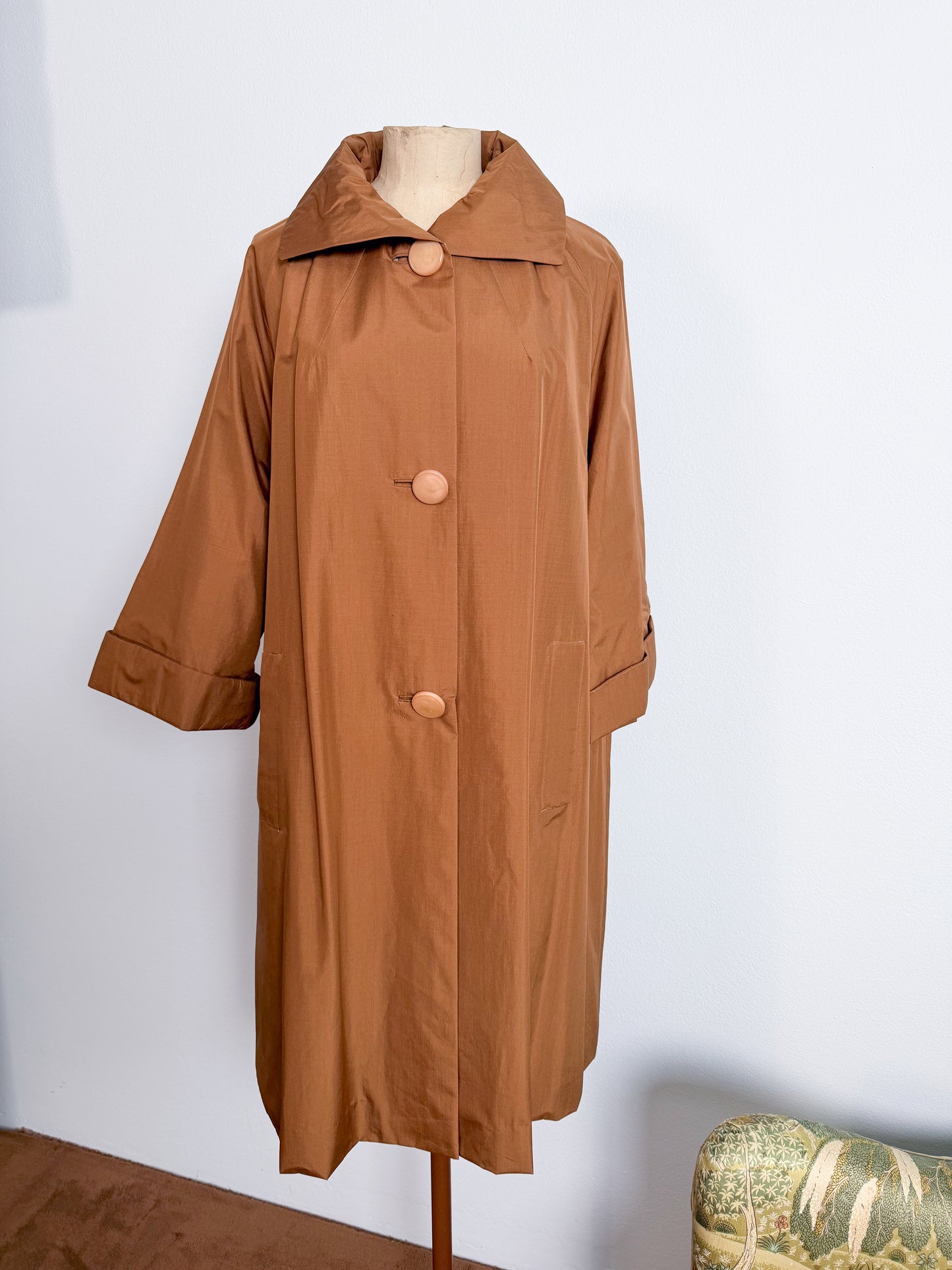 Cappotto americano vintage in seta originale anni 50 con grandi bottoni