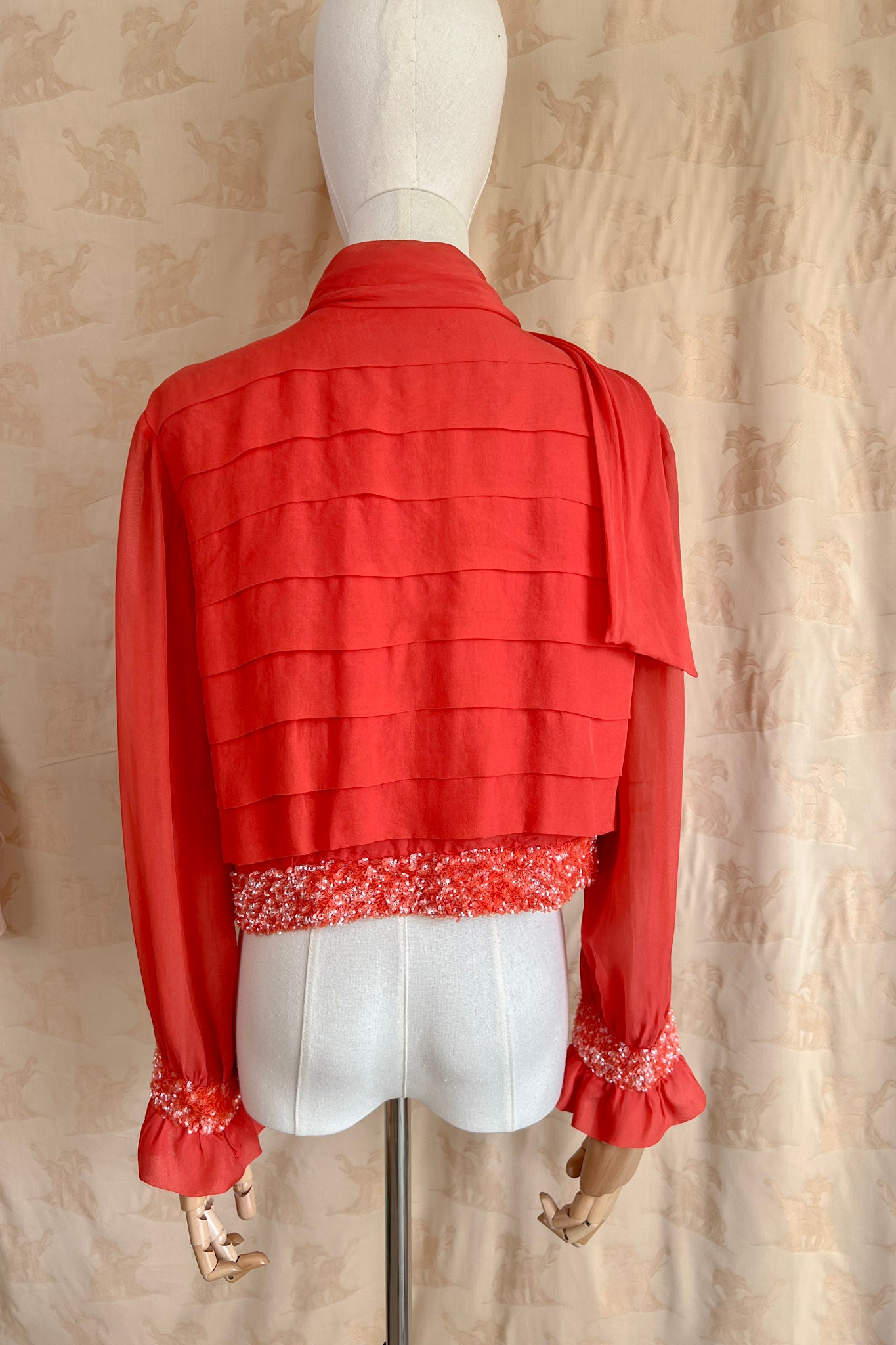 Giacca  o blusa anni 70 sartoriale realizzata a mano e macchina.