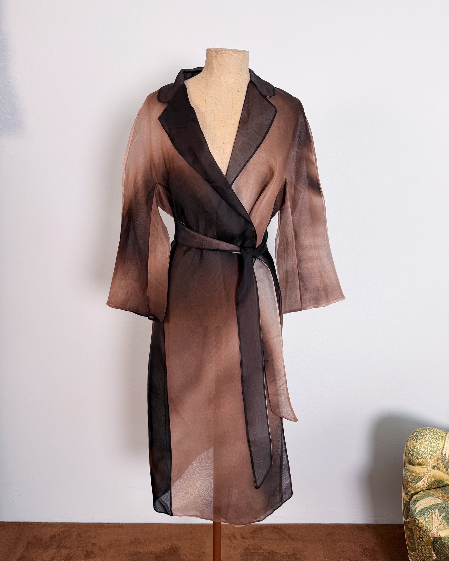 Spolverino in organza di seta con cintura