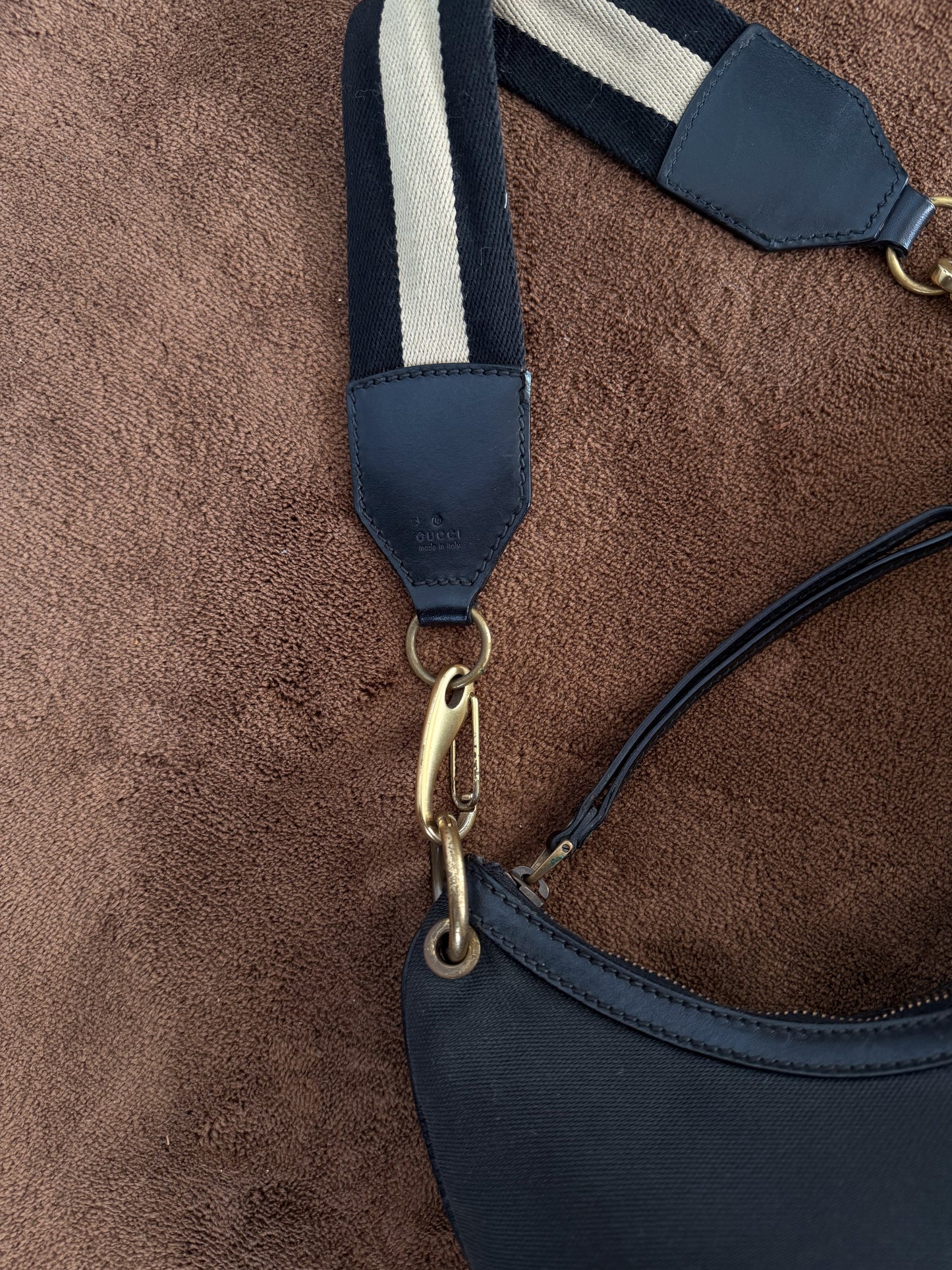 Borsa hobo bag Gucci in tela e pelle con tracolla gros grain