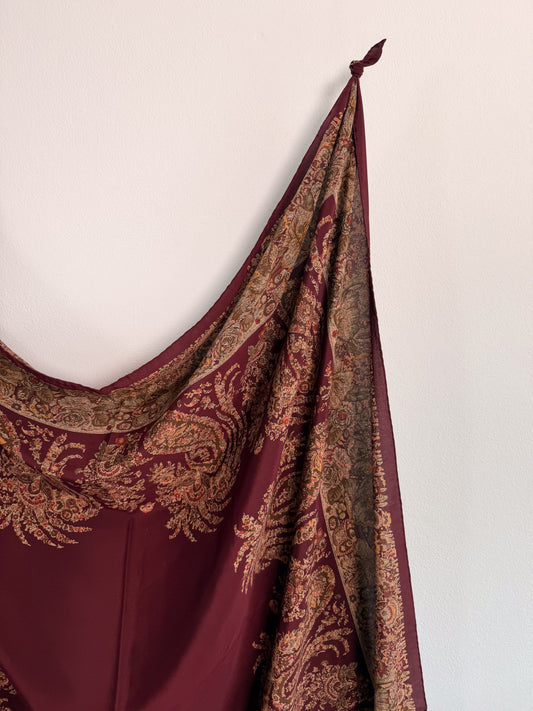 Stola foulard maxi in seta stampa paisley made in Italy mai indossata
