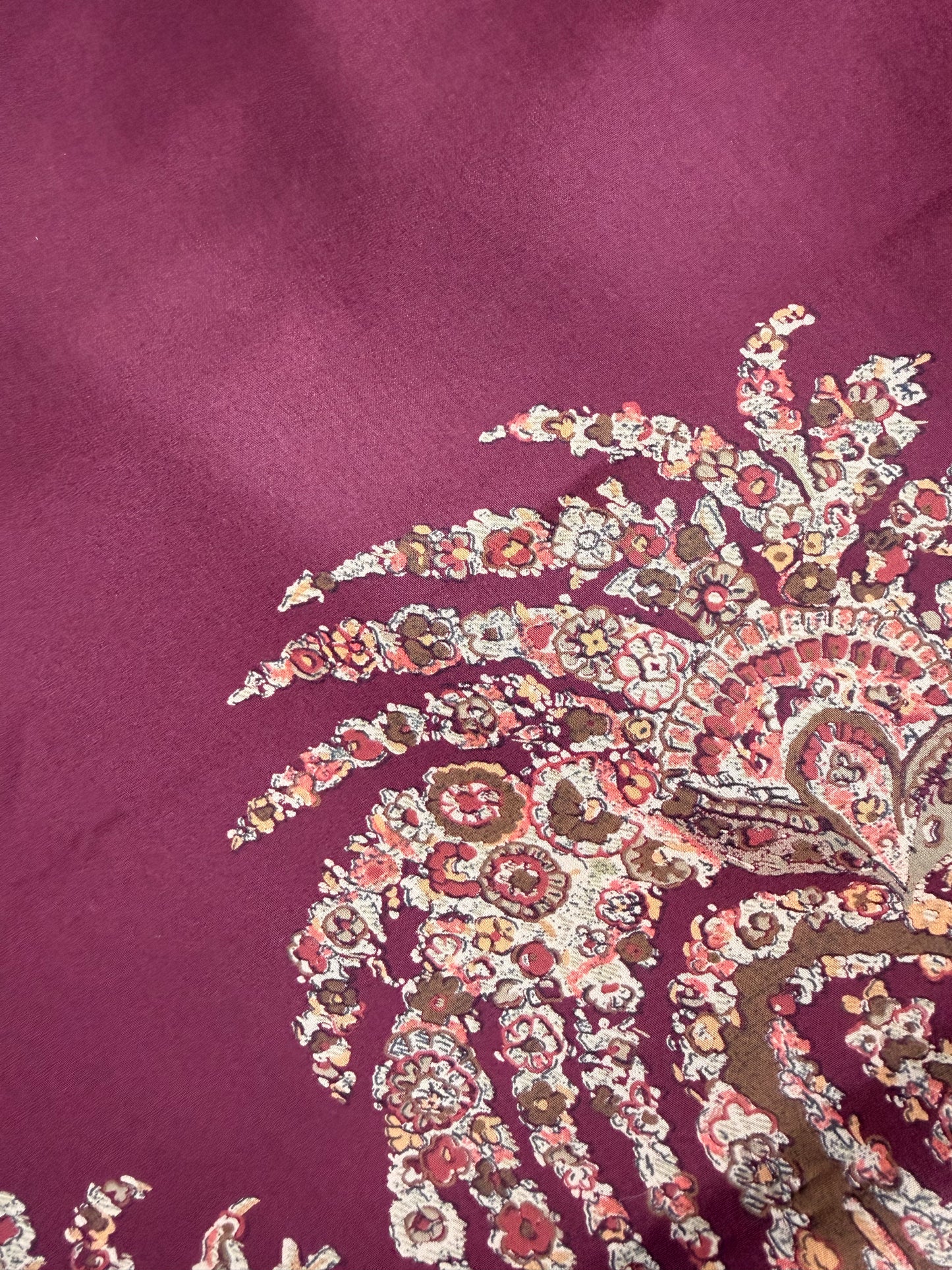 Stola foulard maxi in seta stampa paisley made in Italy mai indossata