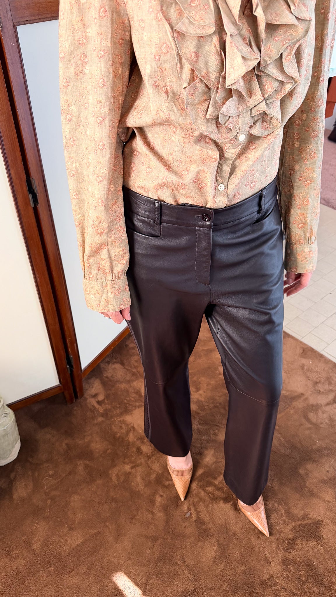 Pantaloni in pelle Marrone con dettagli sul fianco