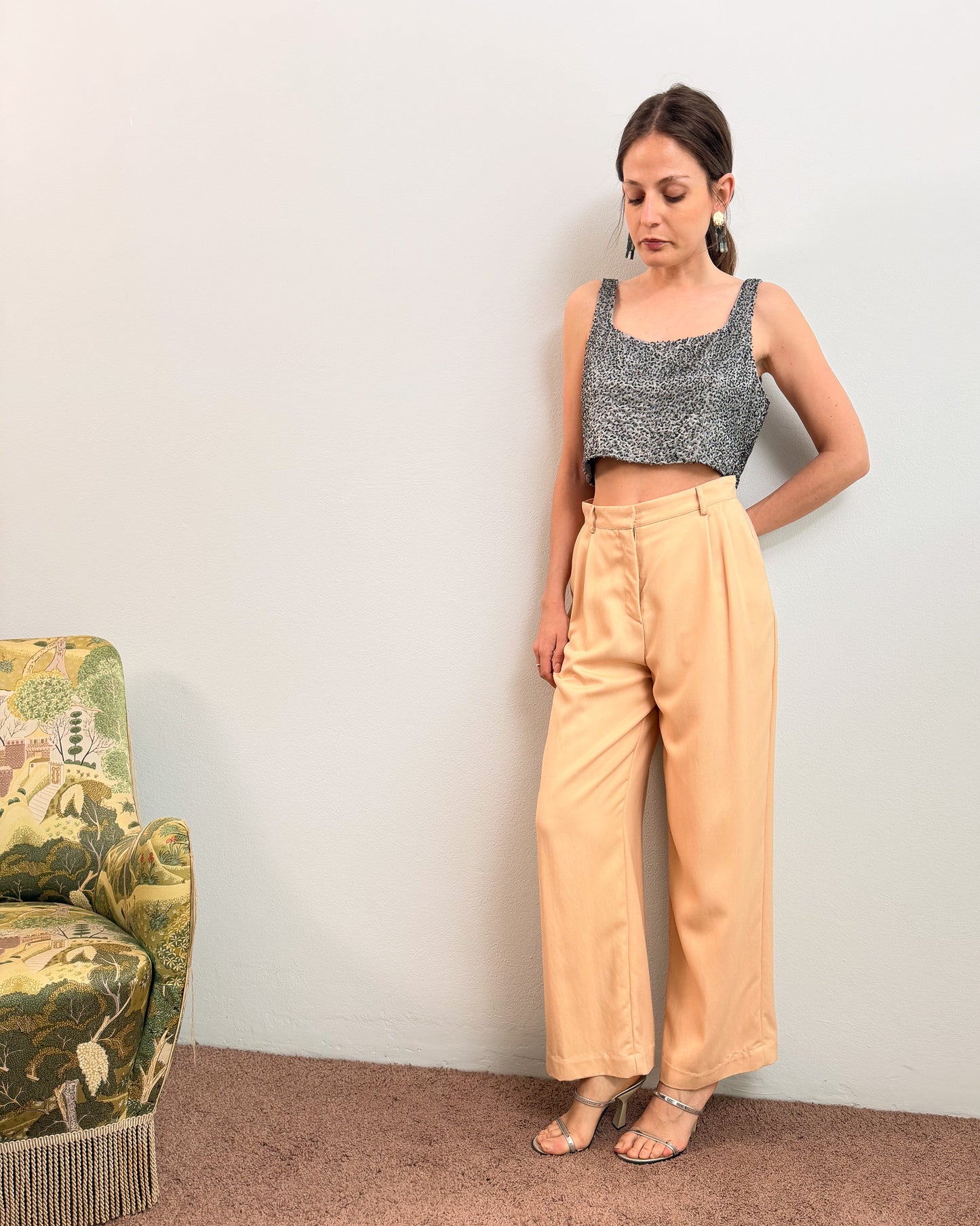 Pantaloni in viscosa sartoriali con pinces davanti