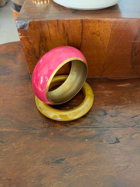 Bracciale Bangle in metallo ottone con smalto rosa fuxia