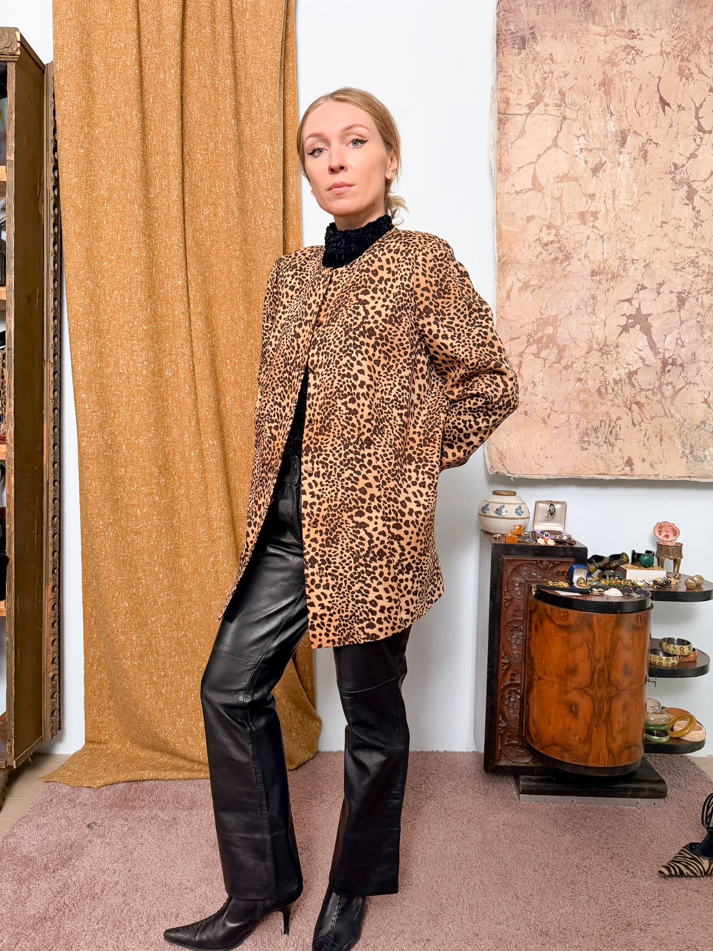 Pantaloni in pelle neri