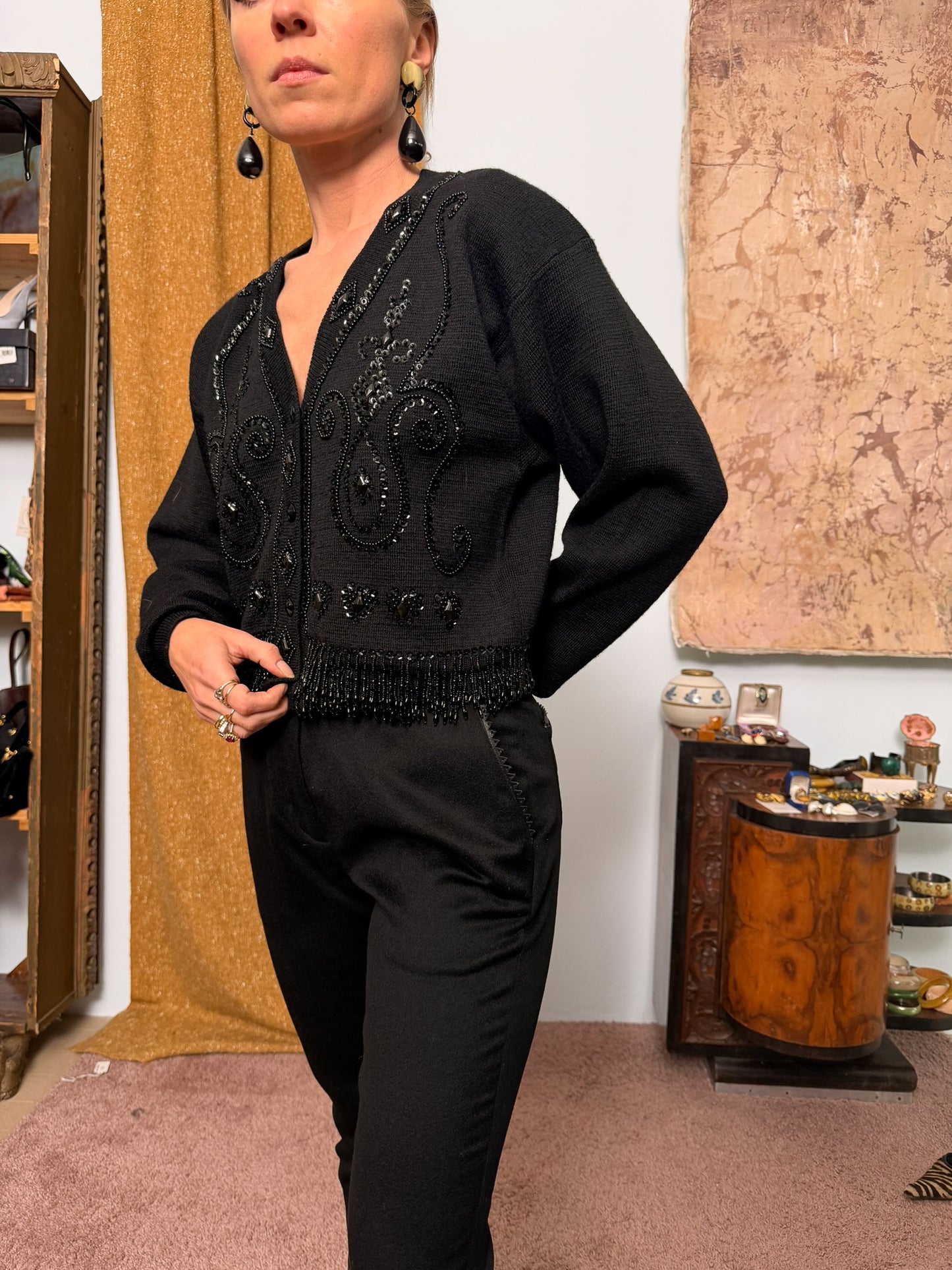 Cardigan vintage con ricami paillettes e perline