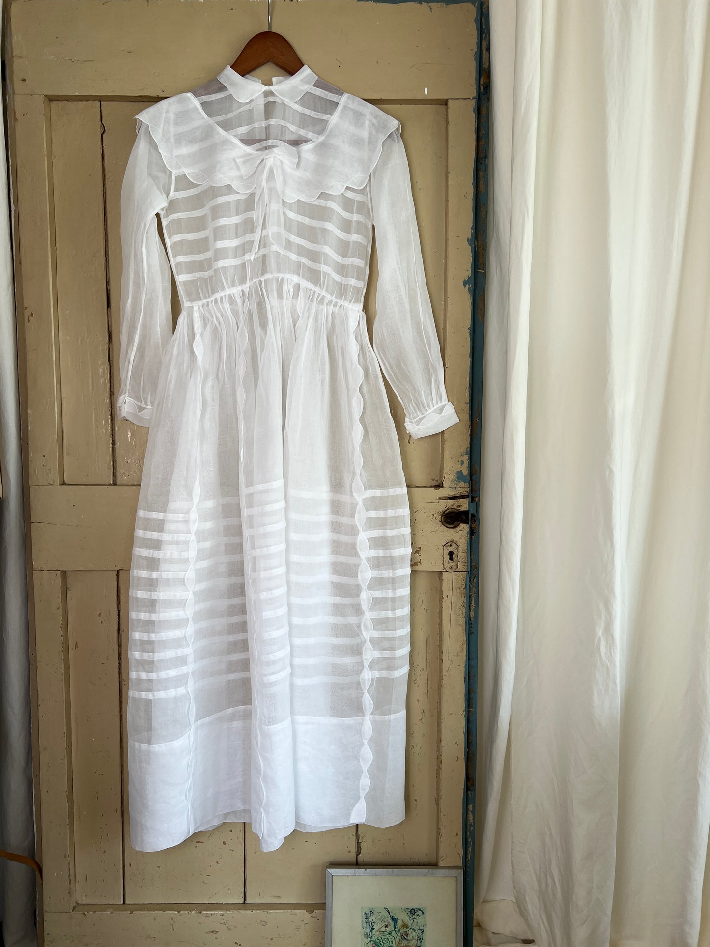 Abito in organza antico