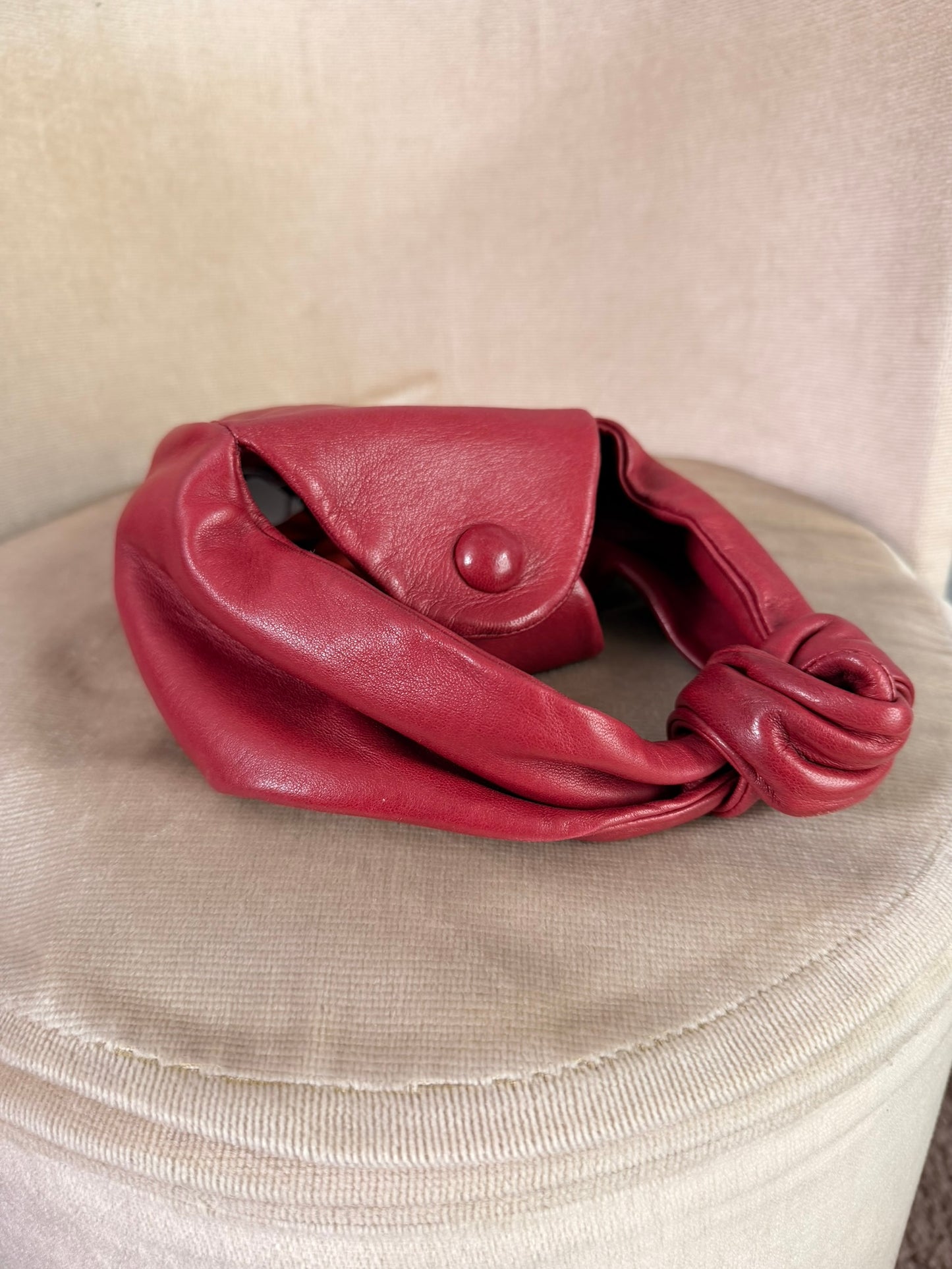 Borsa in nappa firmata Romeo Gigli fine anni 80