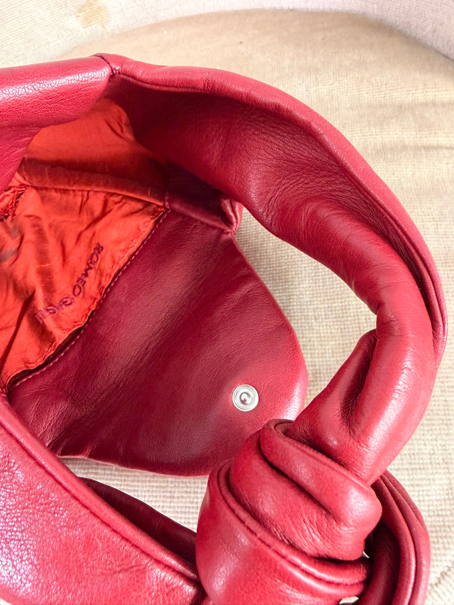 Borsa in nappa firmata Romeo Gigli fine anni 80