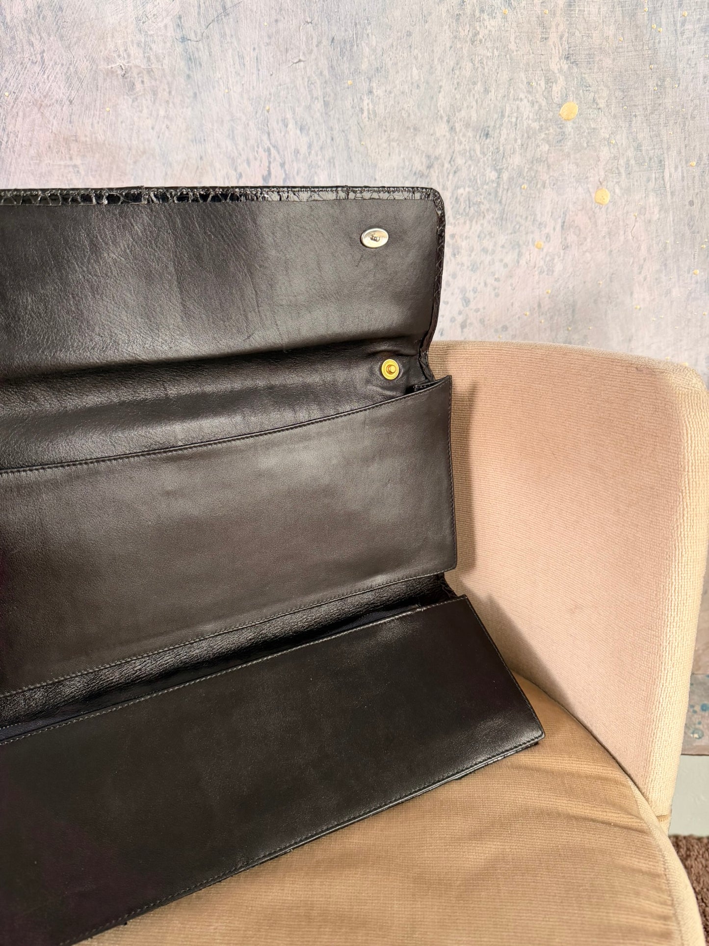 Pochette anni 70 in pitone nero porta accessori