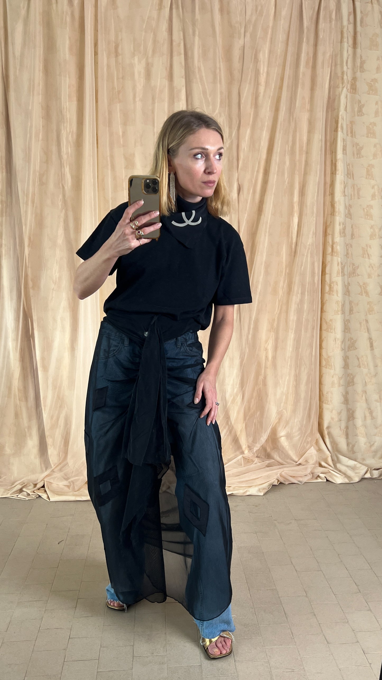 Gonna in tulle con arricci davanti e patch in raso cucite patchwork