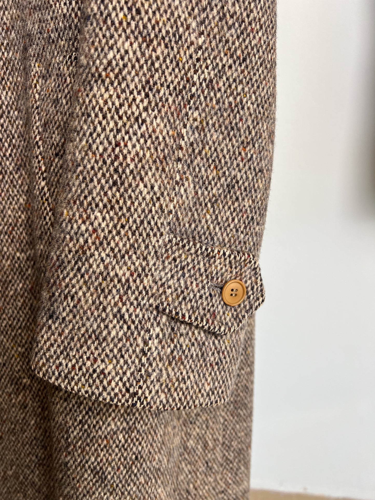 Cappotto Yves Saint Laurent uomo in lana manica raglan e bottoni a scomparsa