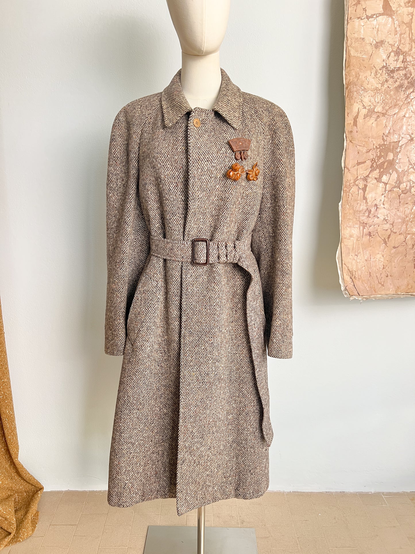 Cappotto Yves Saint Laurent uomo in lana manica raglan e bottoni a scomparsa