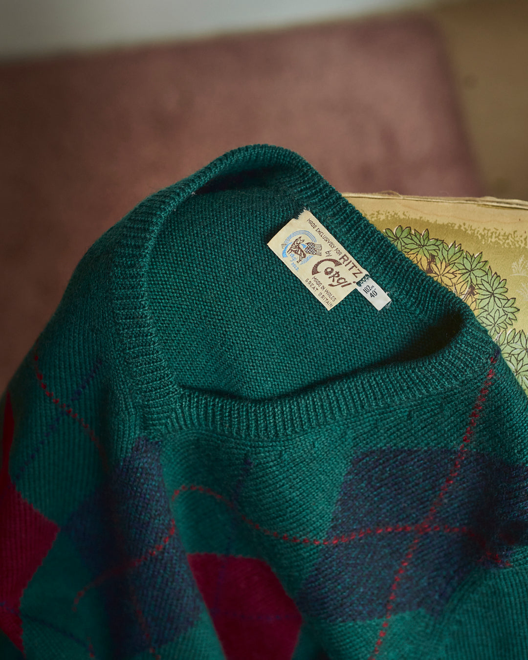 Maglia firmata Corgi made in Galles ad intarsi in lana