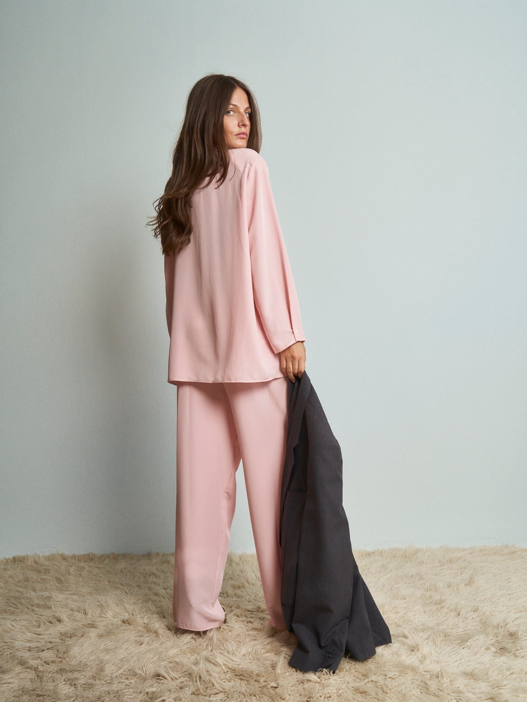 Pigiama vintage con ricamo sul taschino rosa collo scialle