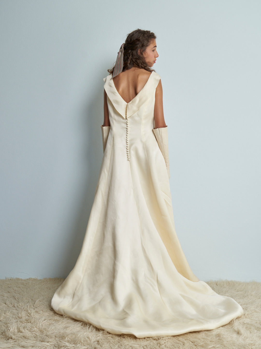 Abito da Sposa fine anni 90 in pura seta organza con scavo vintage