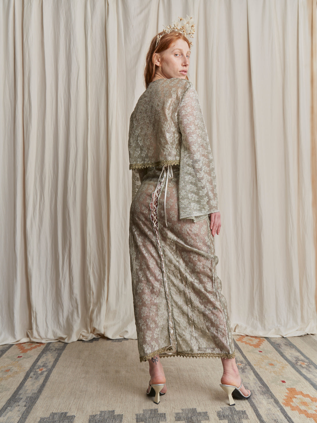 Abito Completo anni 60 in pizzo lamé reworked con lace-up