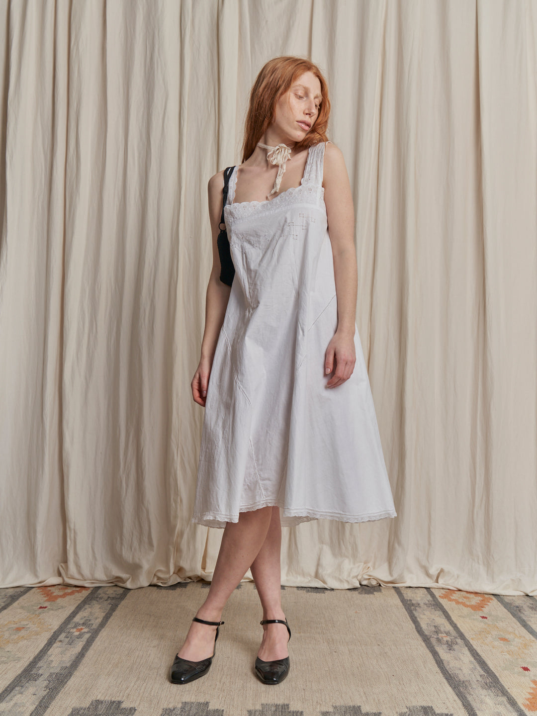 Abito lingerie anni 70 ricamato a mano hand made