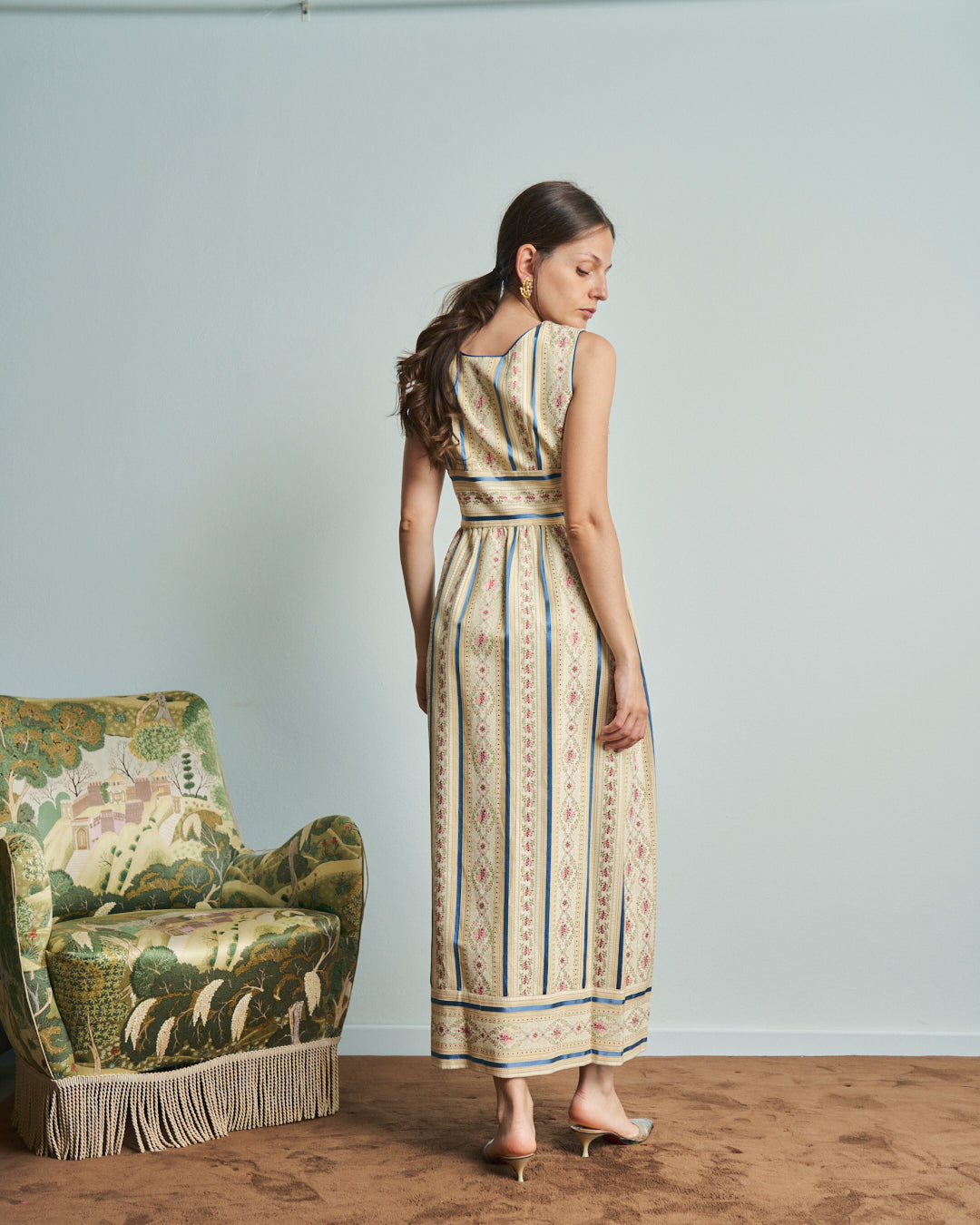 Abito vintage in tessuto jacquard tapestry romantico