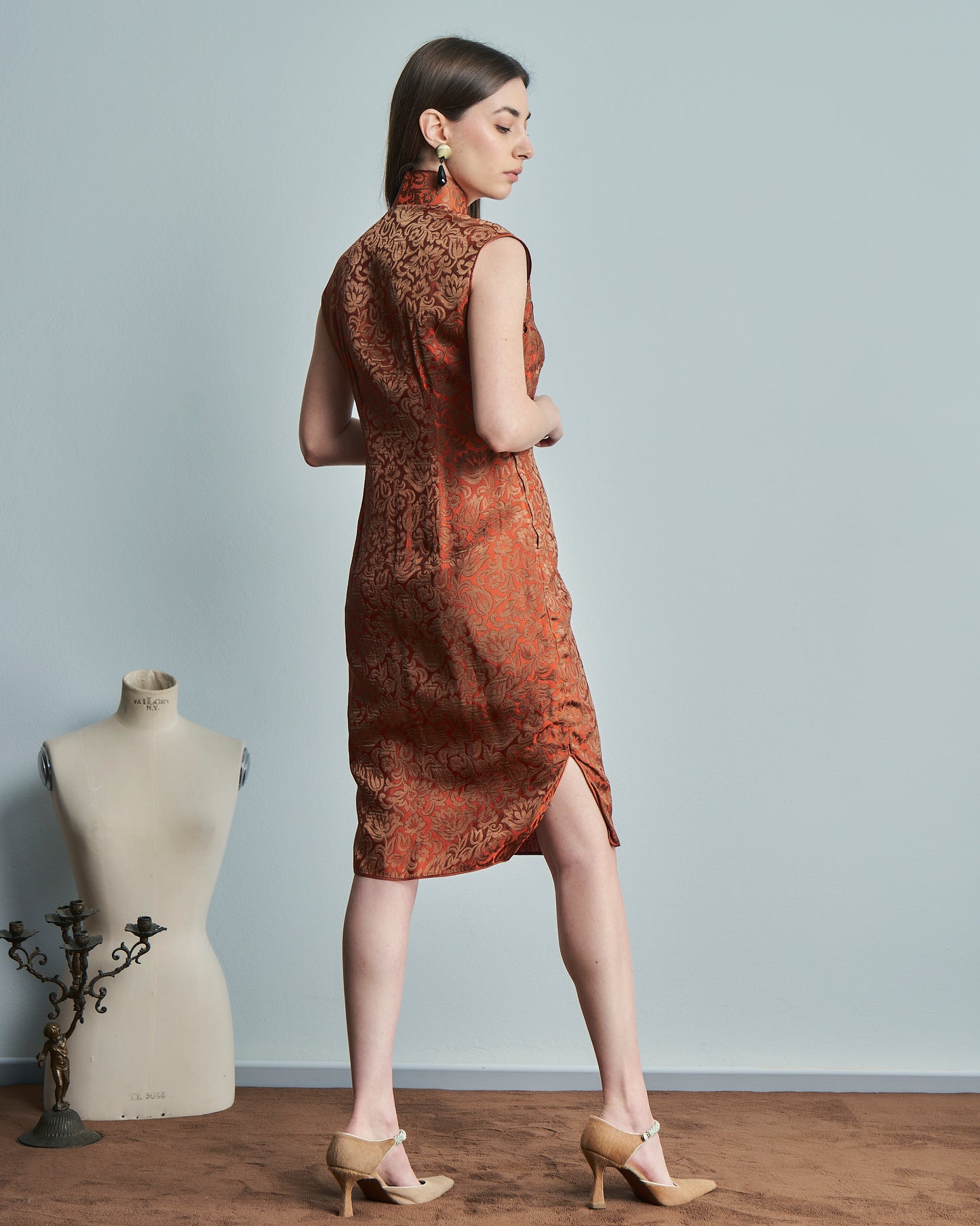 Abito taglio orientale anni 70 Jacquard in seta, foderato in seta