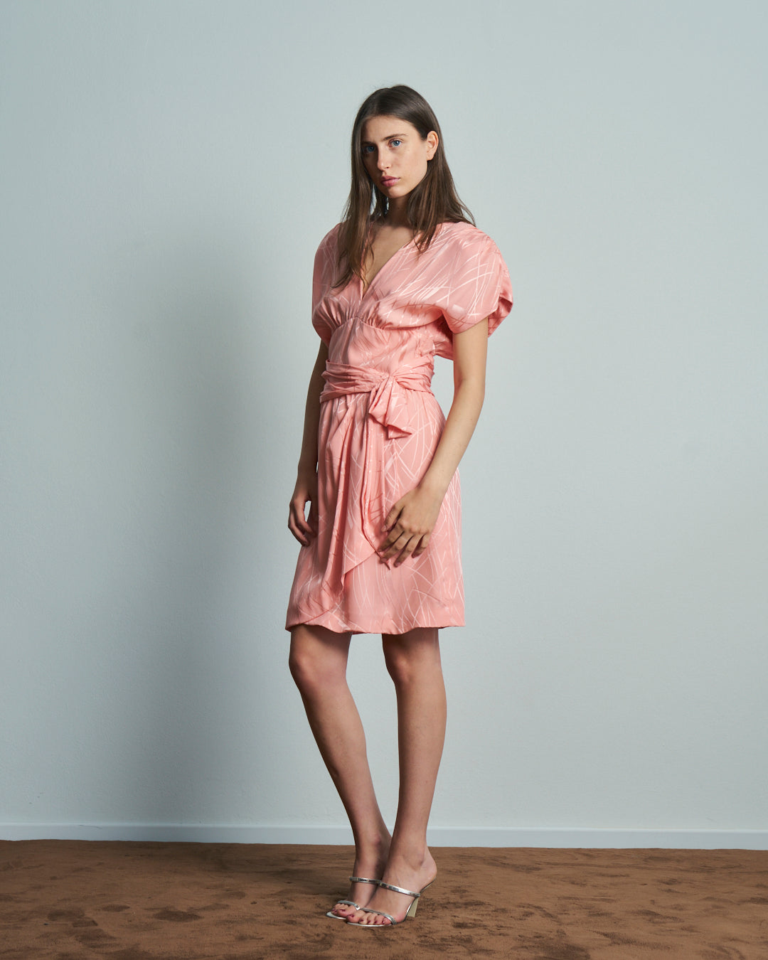 Abito sartoriale anni 80 in seta jacquard rosa