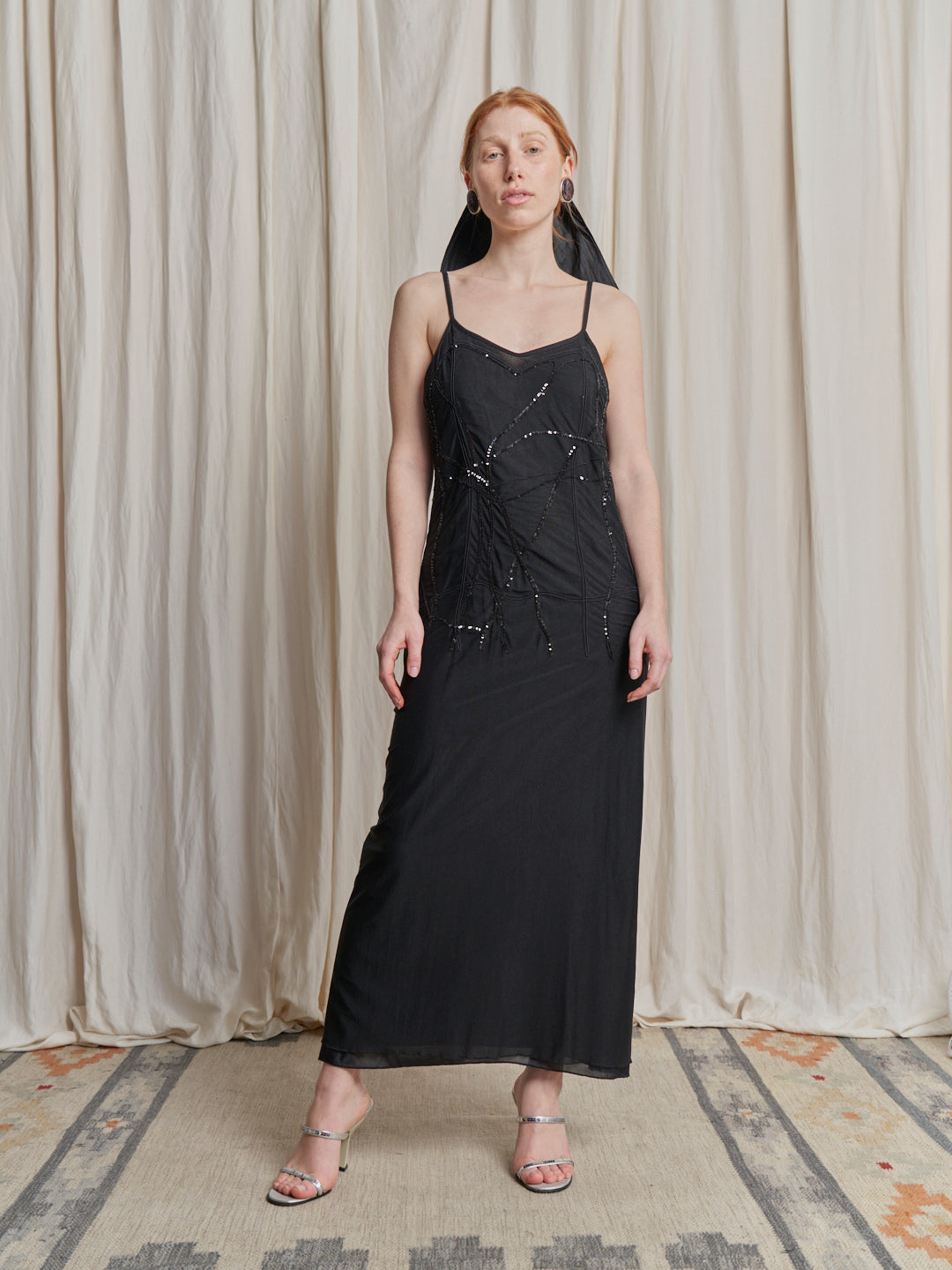 Abito spalline sottili D&G nero lungo con ricami paillettes in tulle foderato