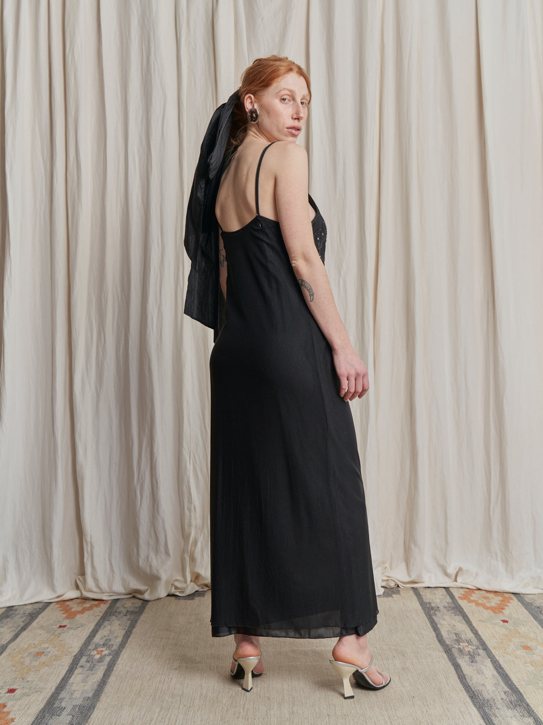 Abito spalline sottili D&G nero lungo con ricami paillettes in tulle foderato