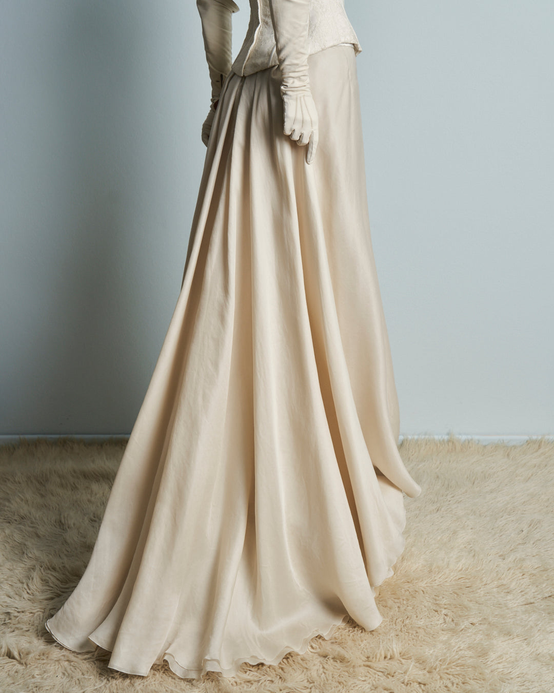 Abito da sposa con Bustino in pizzo steccato e gonna in pura seta organza anni 90